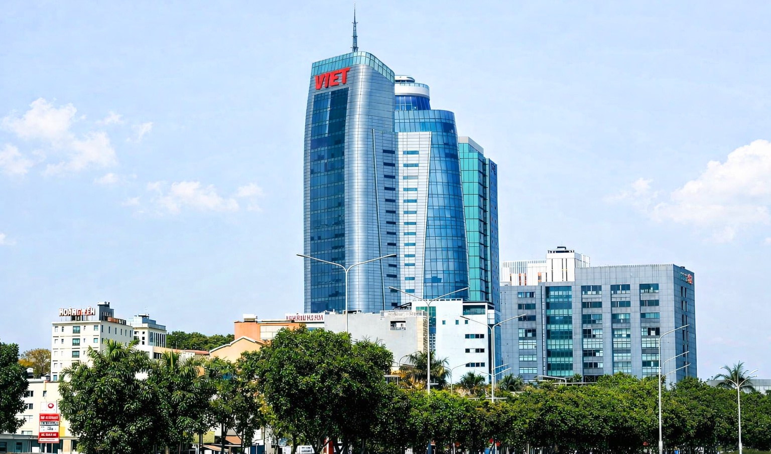 VIET TOWER